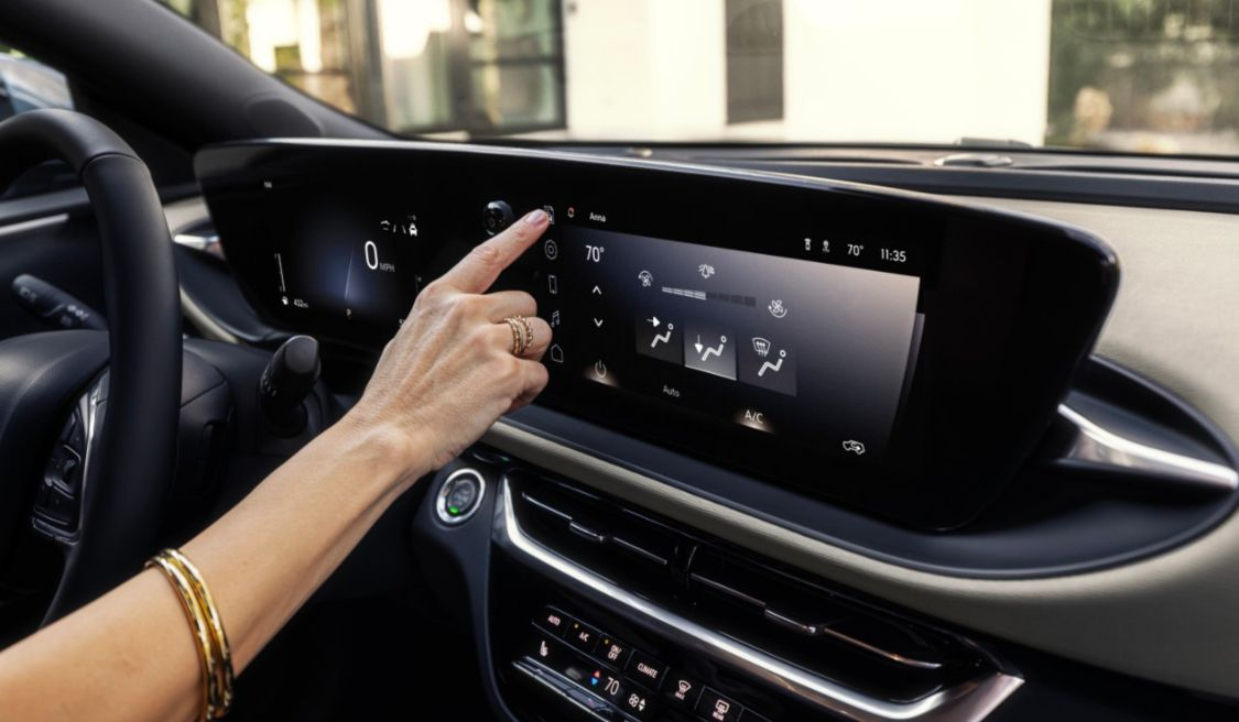 2024 Buick Envista touchscreen