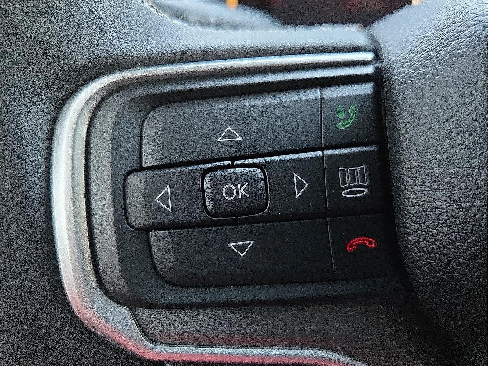 2025 Jeep Wagoneer Base