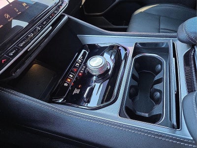 2025 Jeep Wagoneer Base