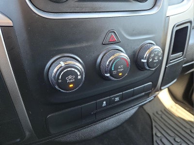 2020 RAM 1500 Classic SLT Crew Cab 4x2 6'4" Box