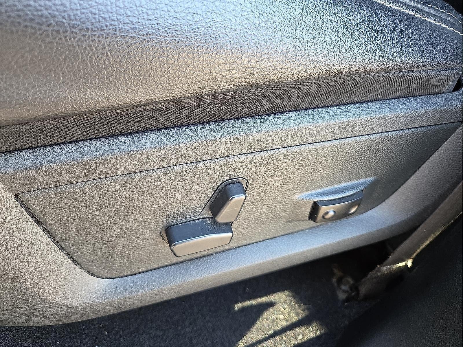 2018 RAM 1500 Sport Crew Cab 4x4 5'7" Box