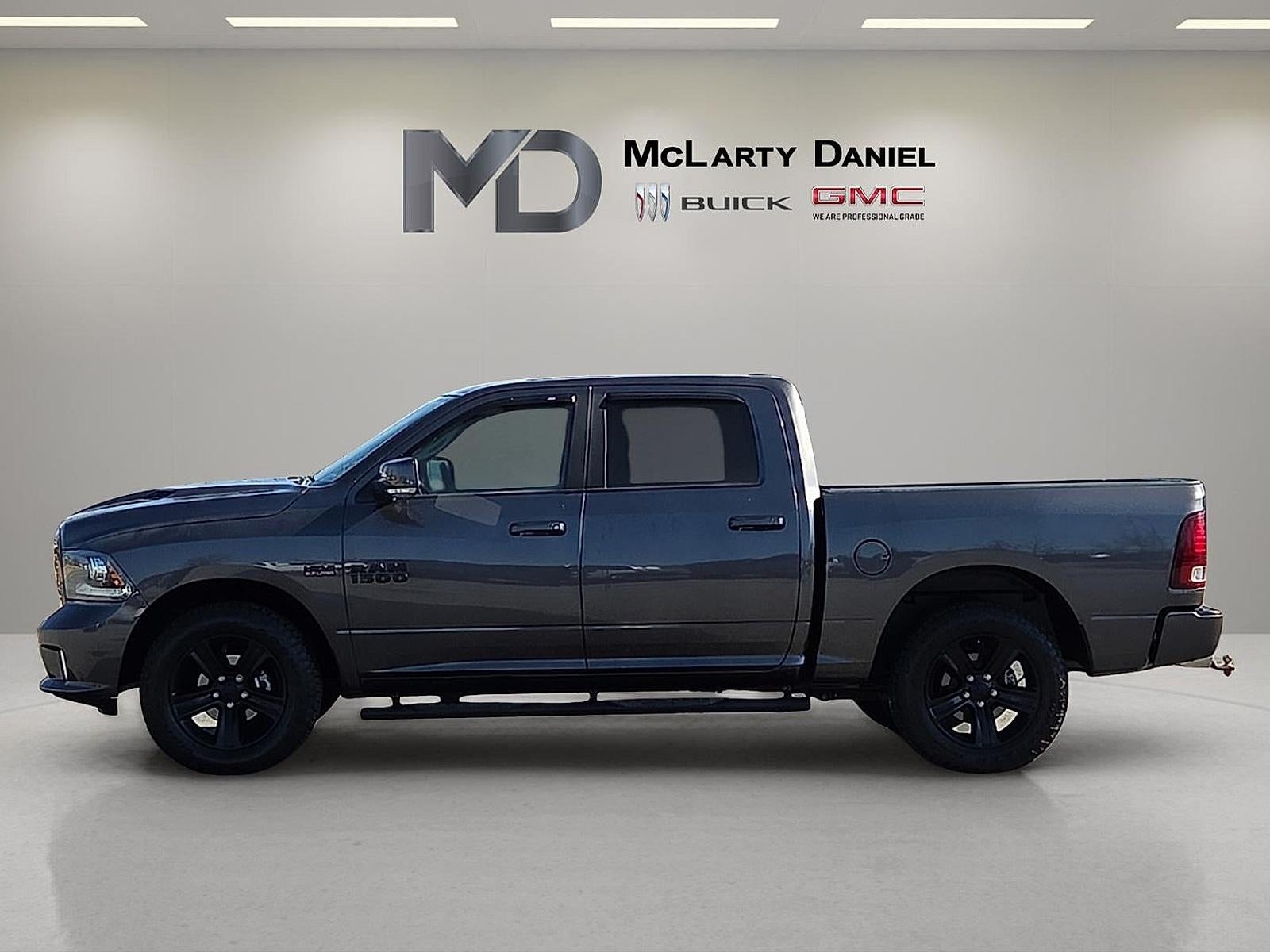 2018 RAM 1500 Sport Crew Cab 4x4 5'7" Box