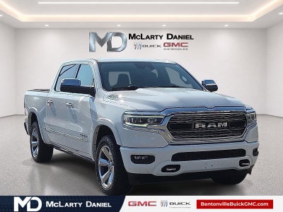 2020 RAM 1500 Limited Crew Cab 4x4 5'7" Box