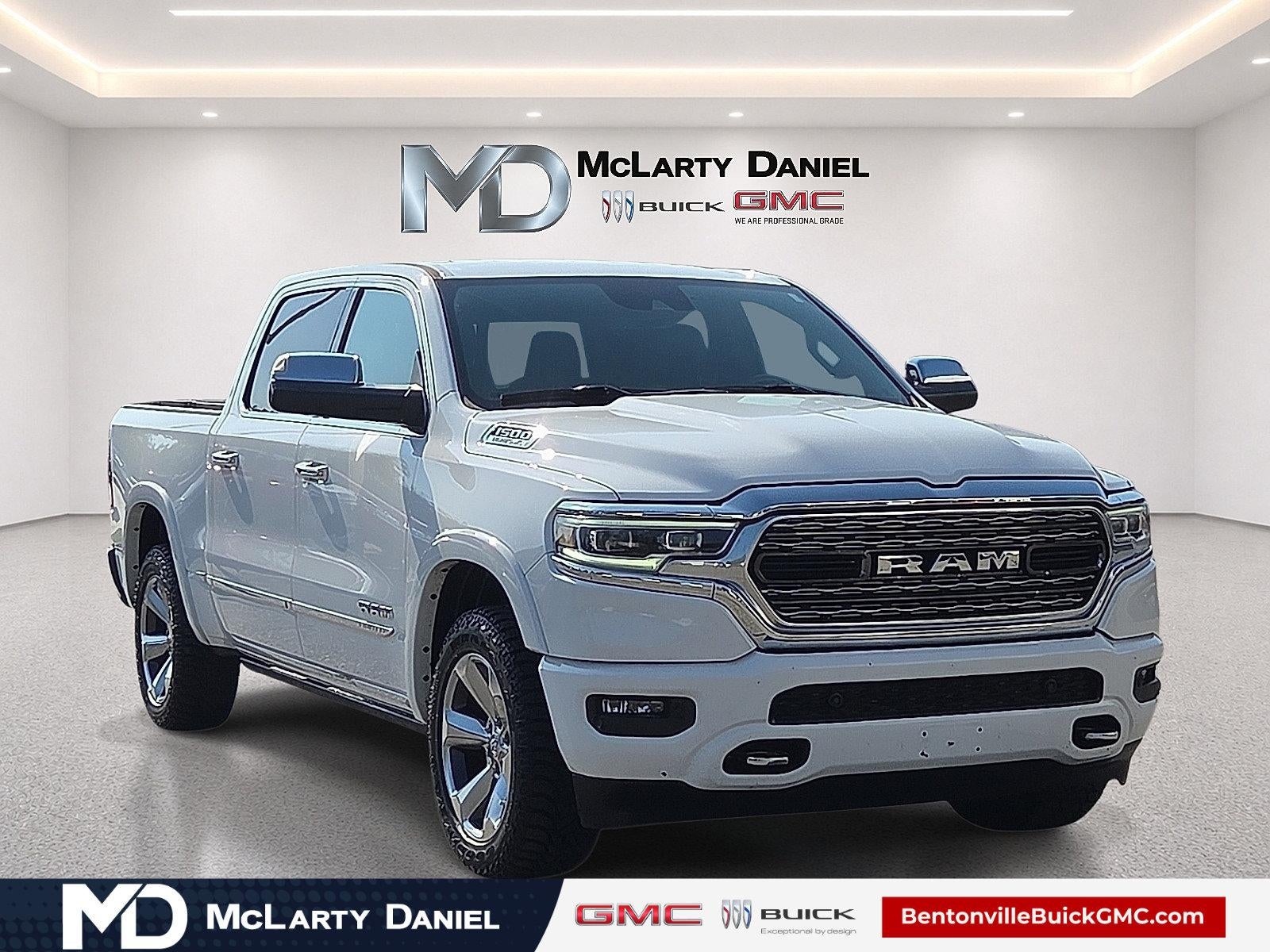 2020 RAM 1500 Limited Crew Cab 4x4 5'7" Box