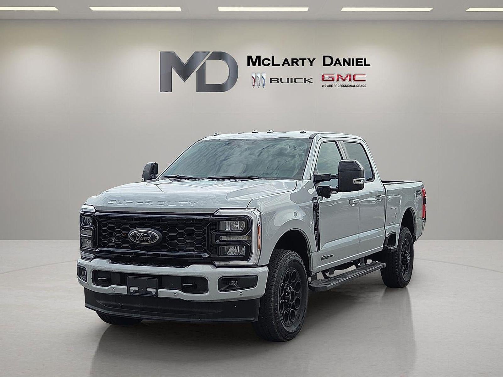 2025 Ford F-350 LARIAT