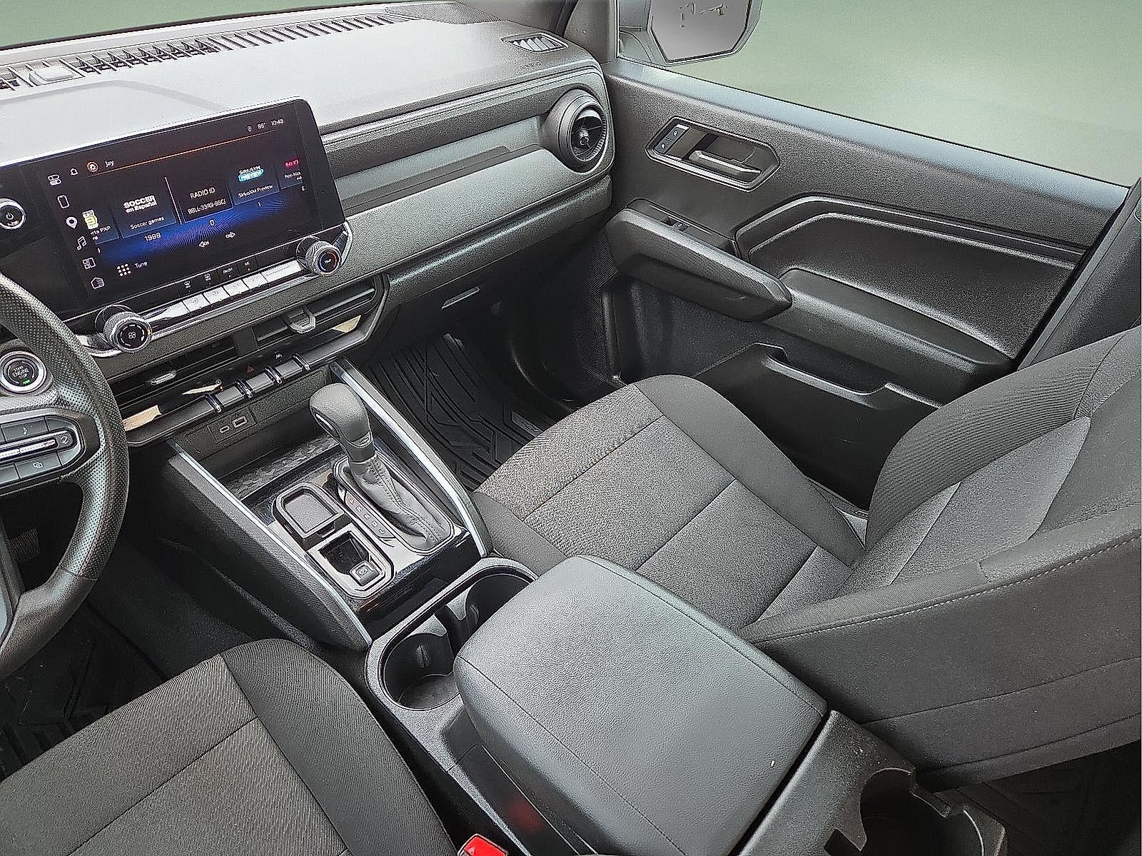 2024 Chevrolet Colorado WT