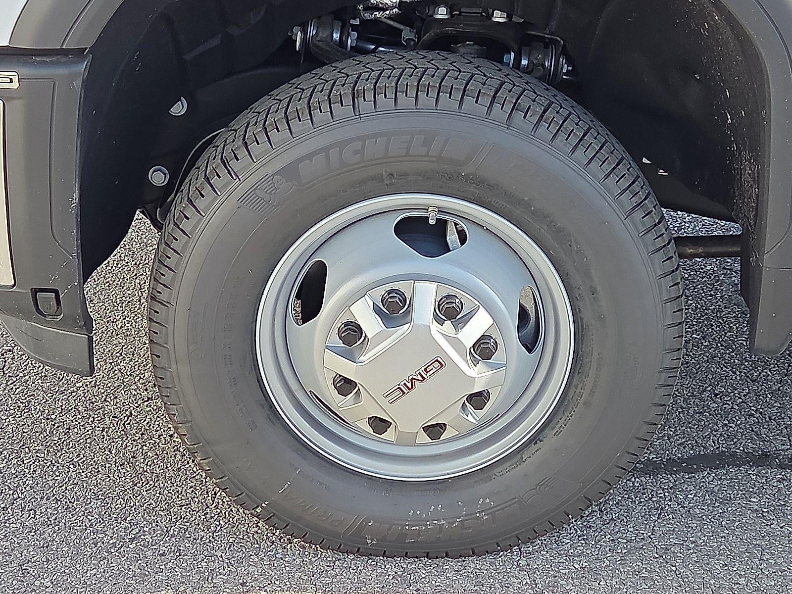 2026 GMC Sierra 3500 HD Chassis Cab Pro