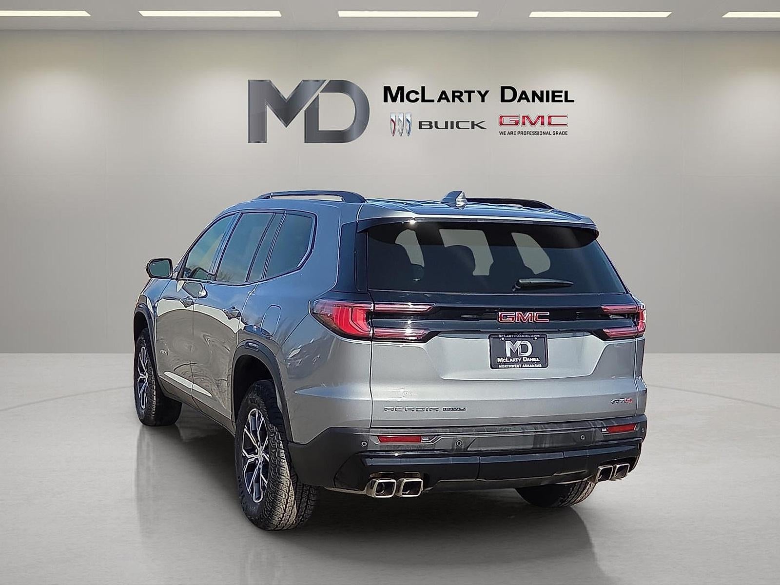 2024 GMC Acadia AT4