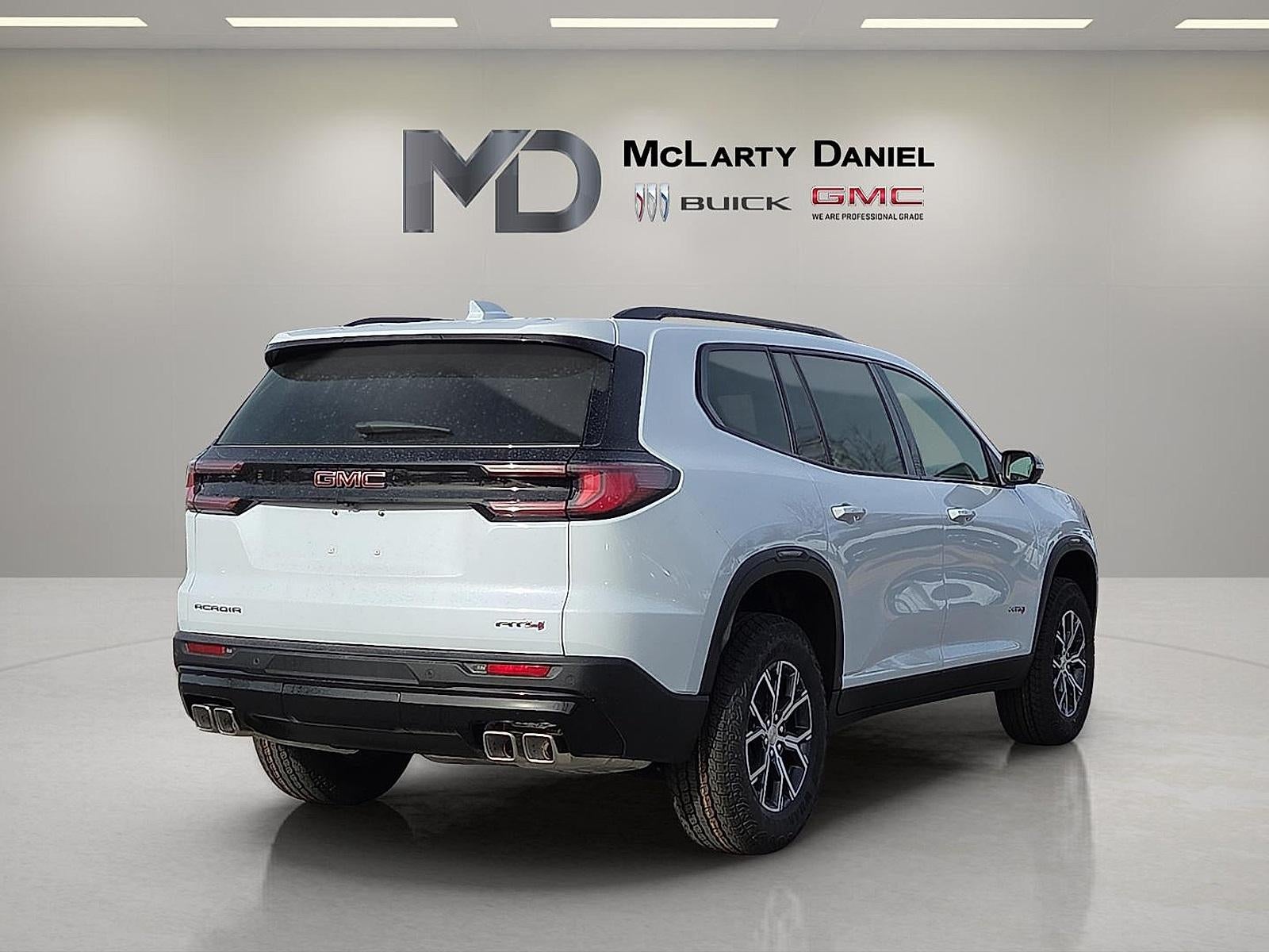 2026 GMC Acadia AT4
