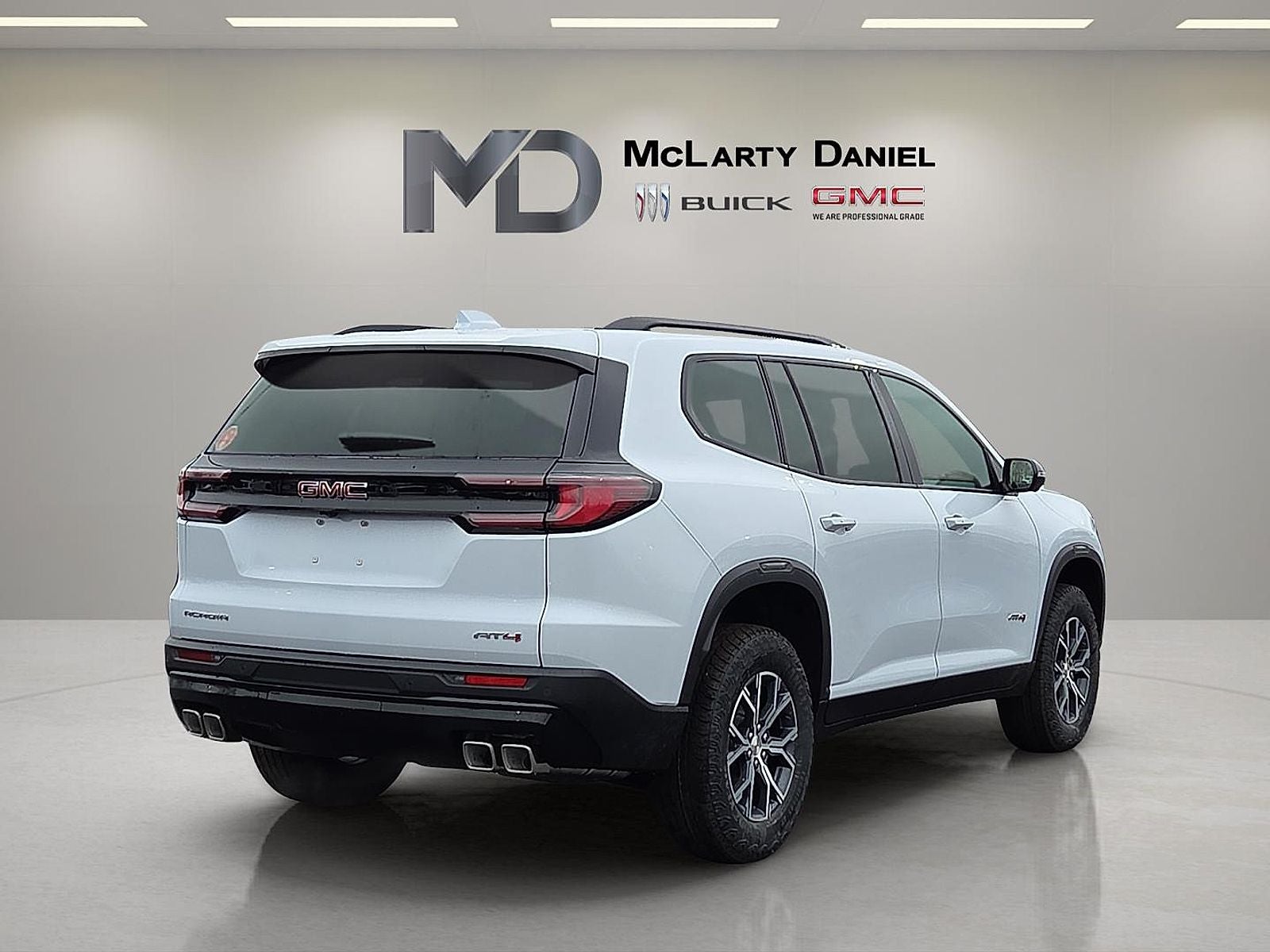 2026 GMC Acadia AT4