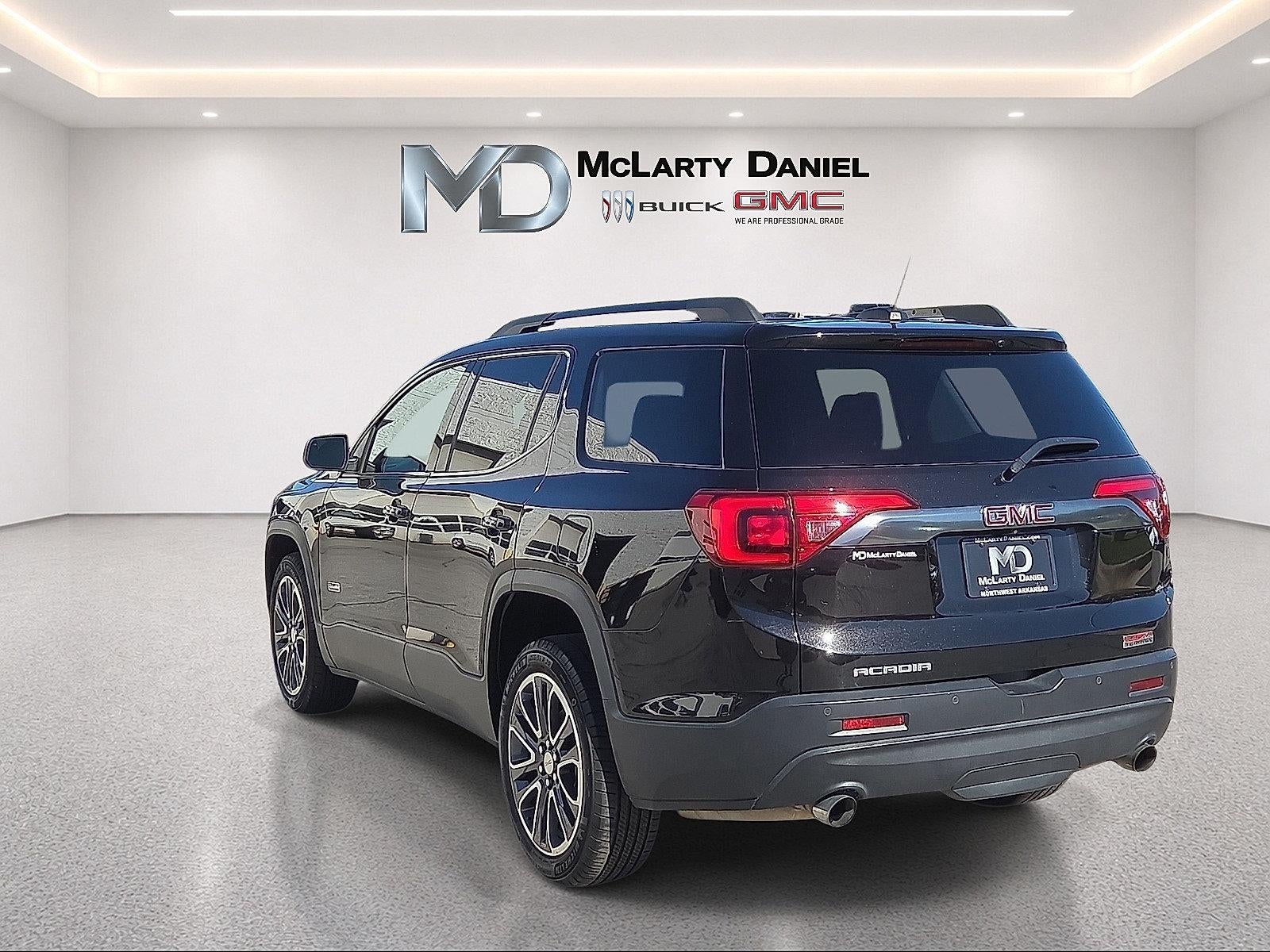2017 GMC Acadia SLT