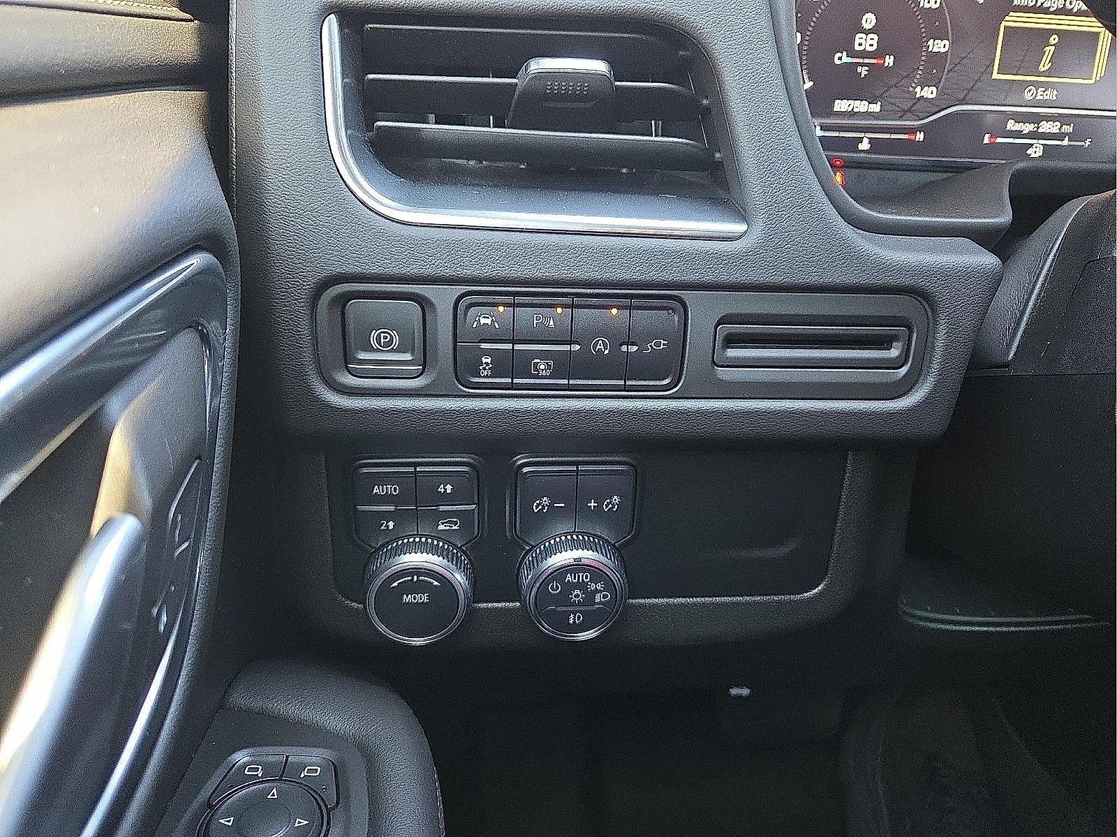 2022 GMC Yukon XL SLT