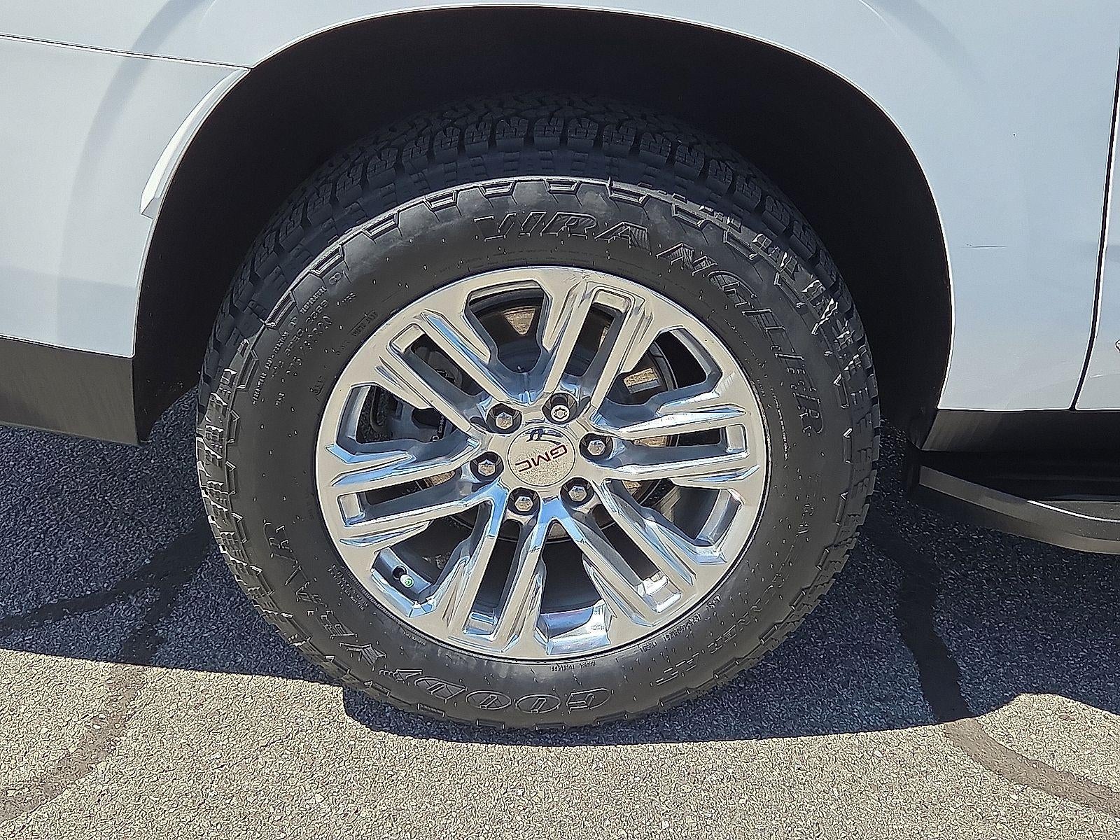 2022 GMC Yukon XL SLT