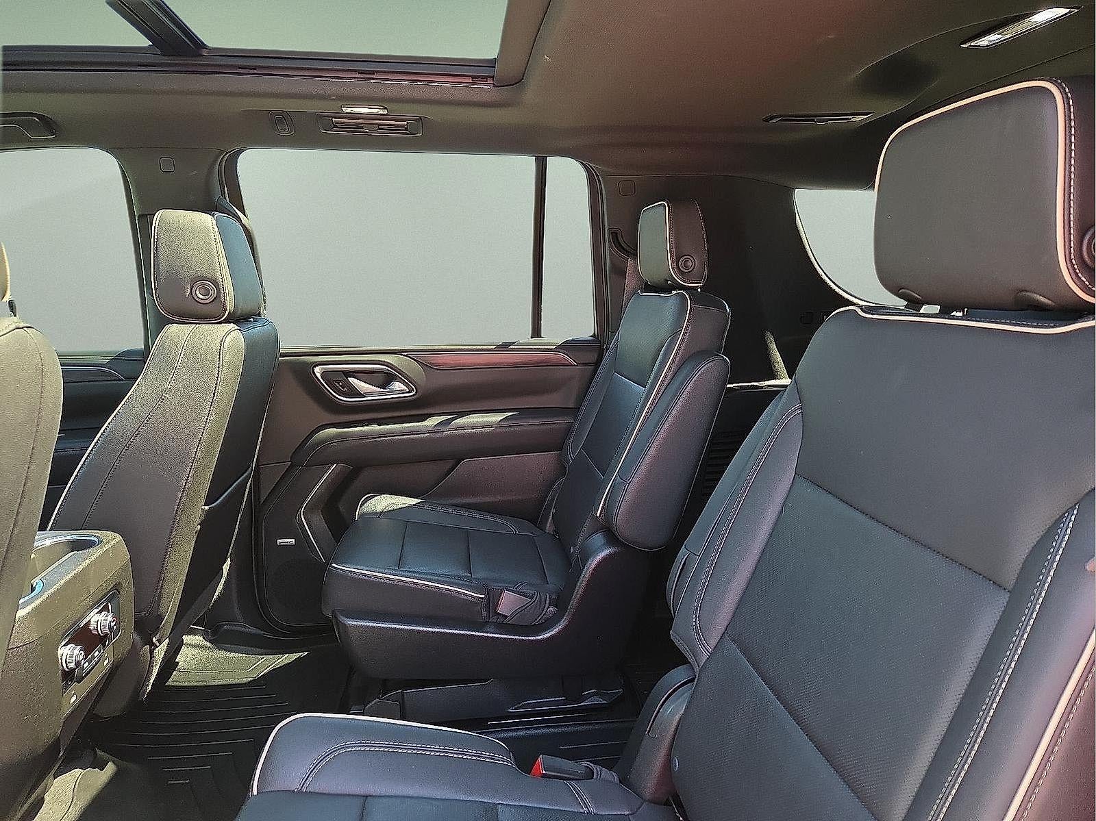 2022 GMC Yukon XL SLT