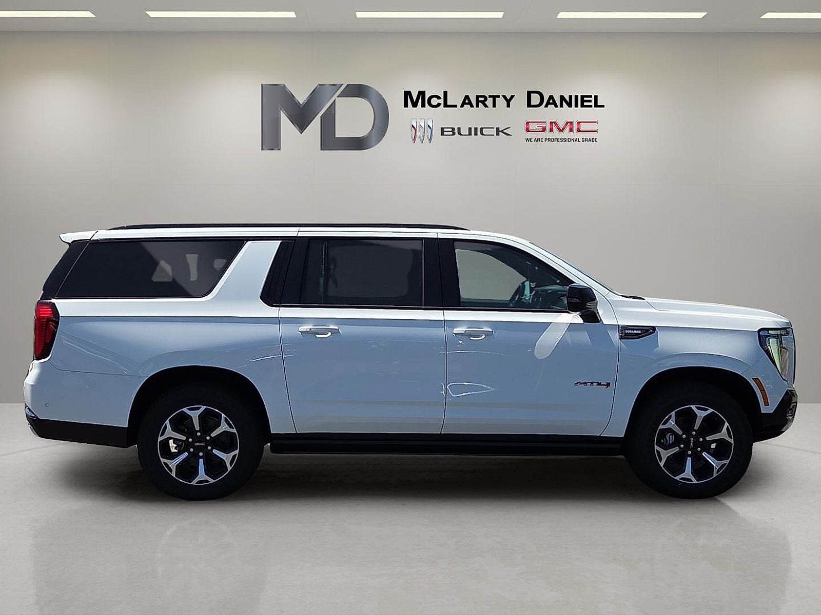 2026 GMC Yukon XL AT4