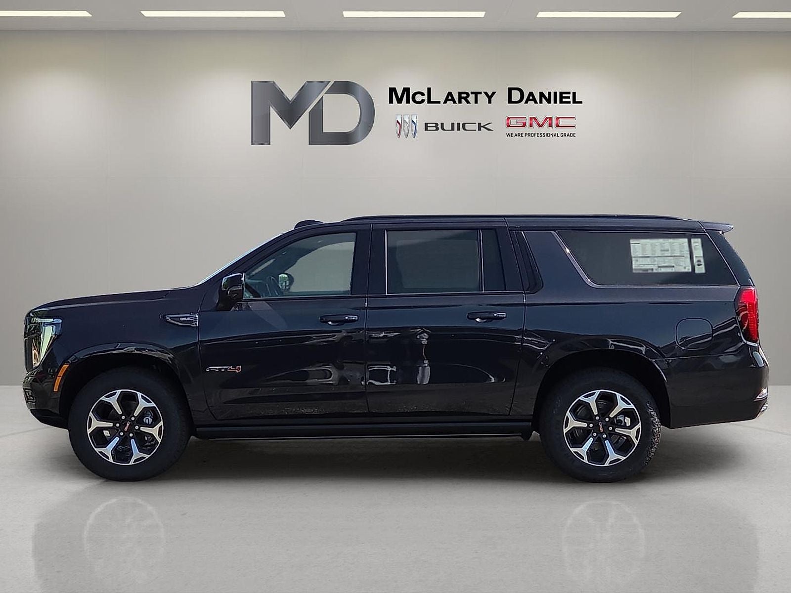 2026 GMC Yukon XL AT4