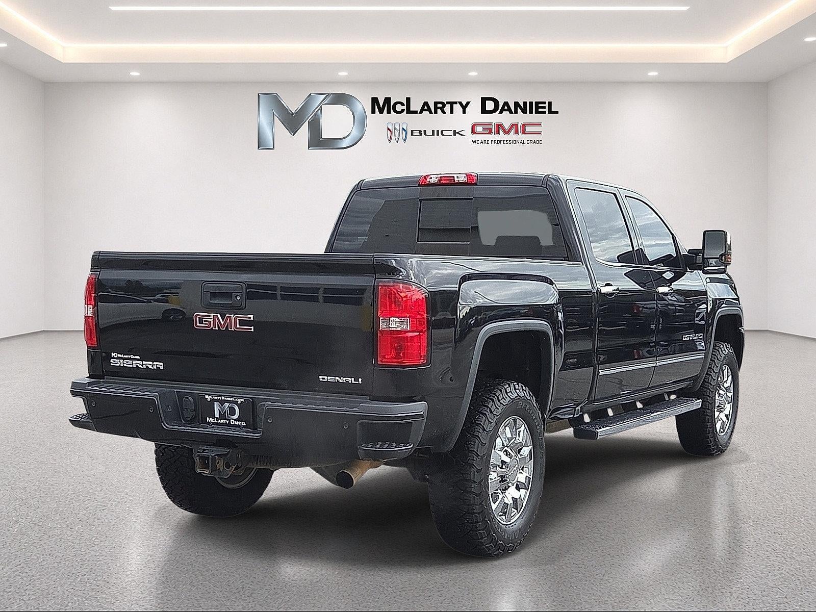 2017 GMC Sierra 2500 HD Denali