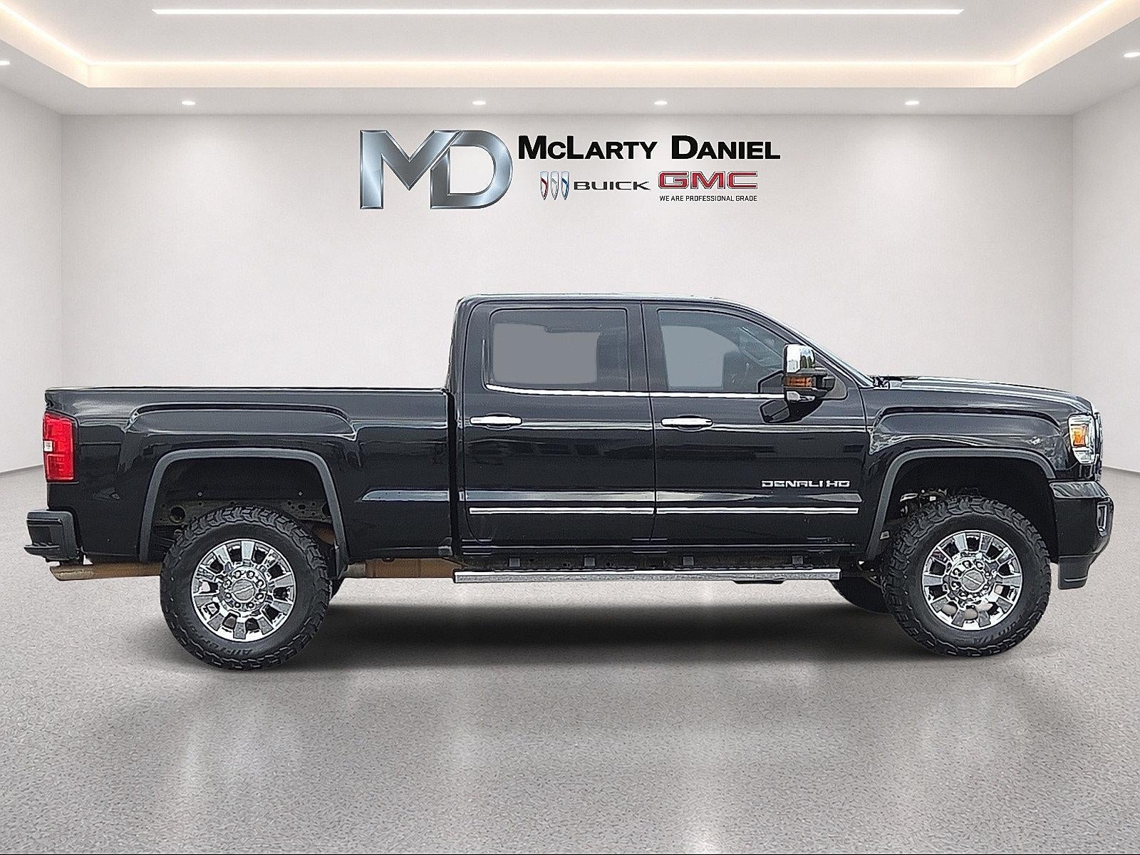 2017 GMC Sierra 2500 HD Denali