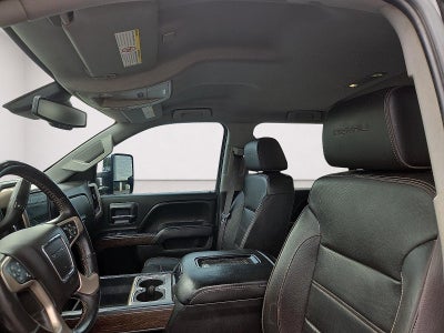 2017 GMC Sierra 2500 HD Denali