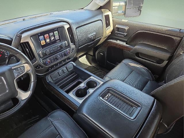 2017 GMC Sierra 2500 HD Denali