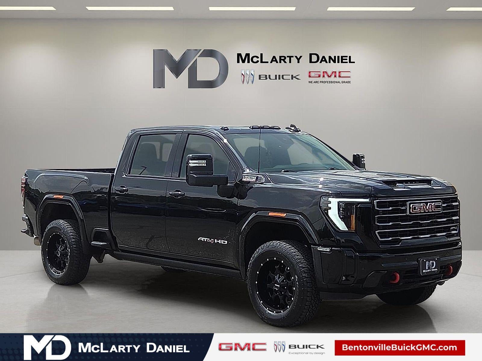 2025 GMC Sierra 4WD Crew Cab Standard Box AT4's photo