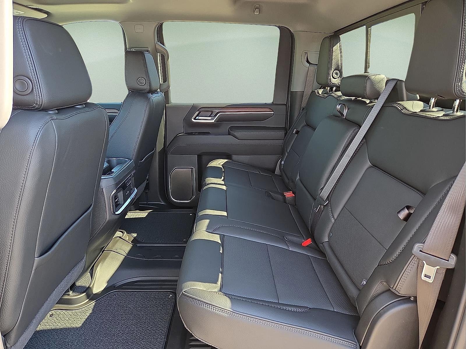 2026 GMC Sierra 2500HD Denali - Photo 10