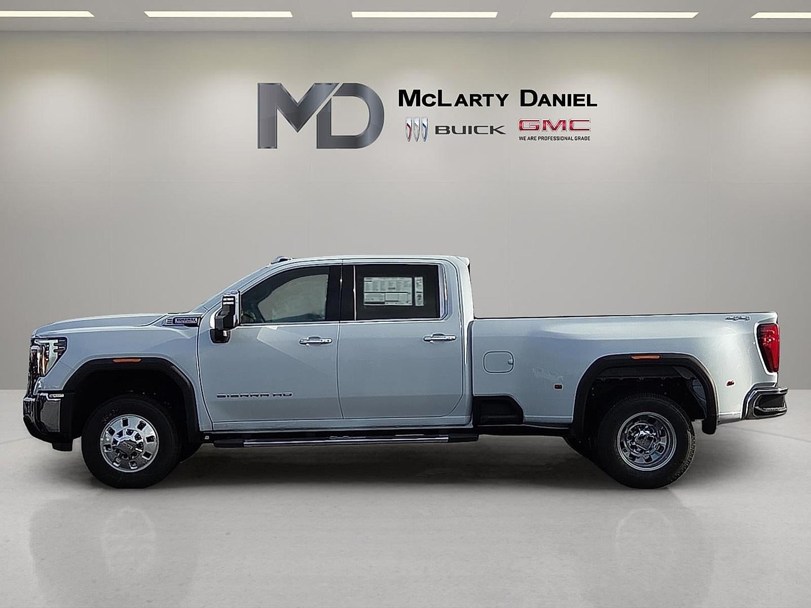 2026 GMC Sierra 3500 HD SLT DRW