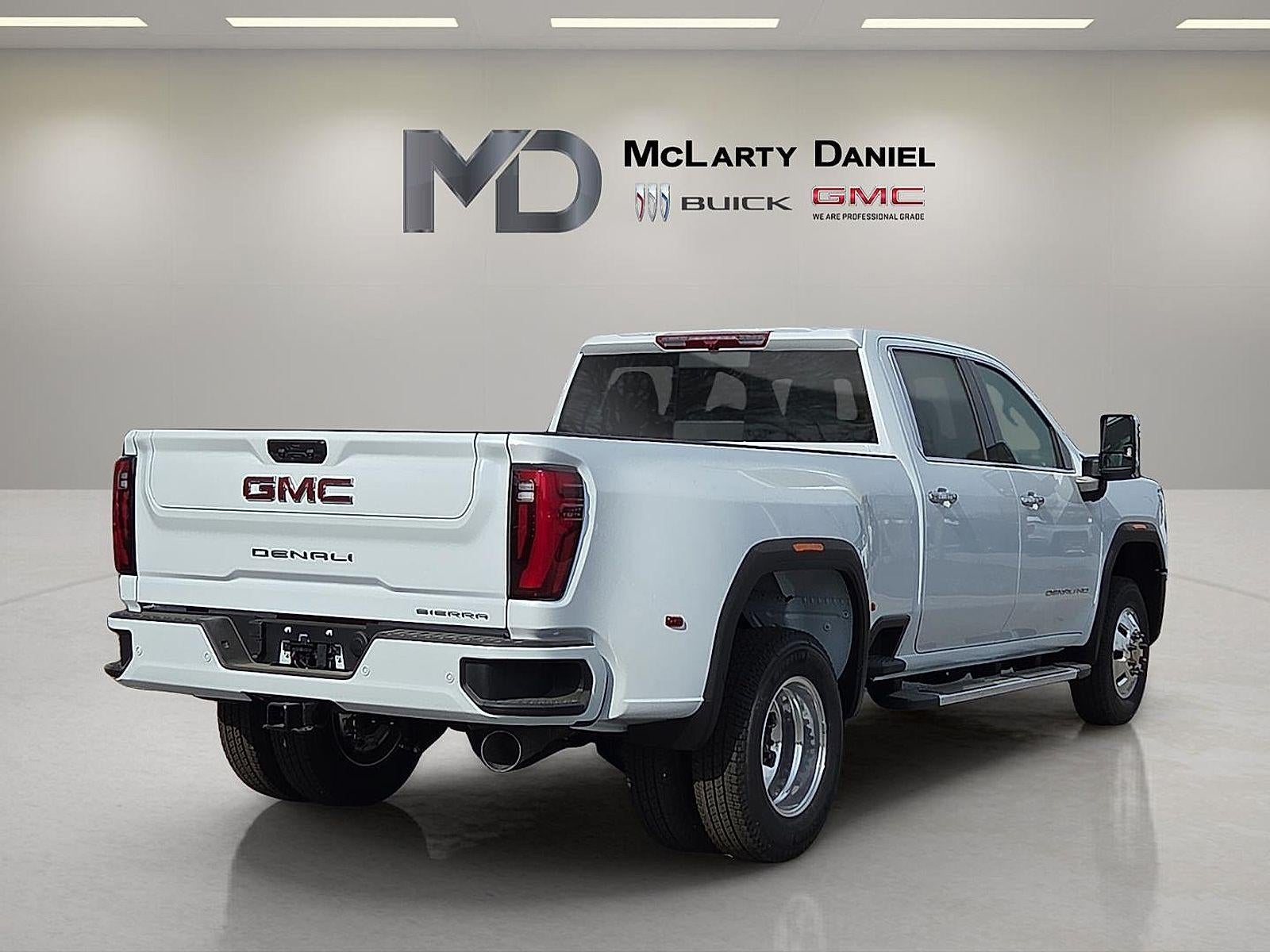 2026 GMC Sierra 3500 HD Denali DRW
