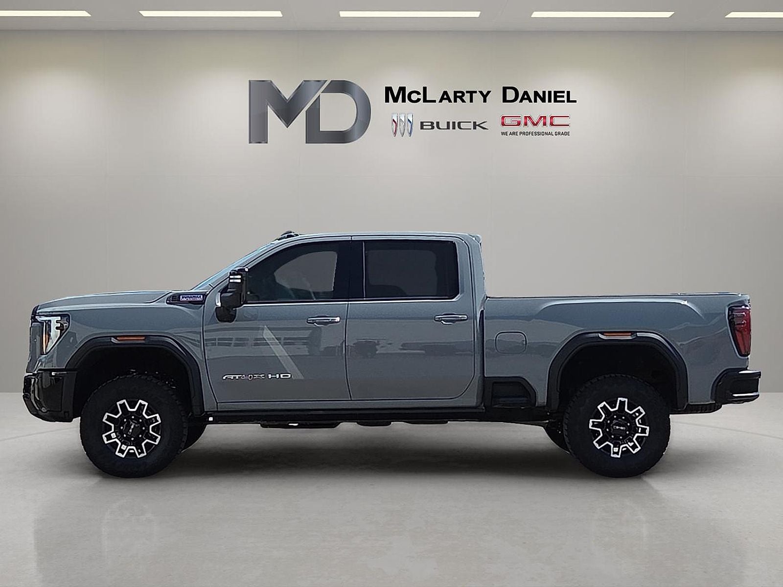 2025 GMC Sierra 2500 HD AT4X