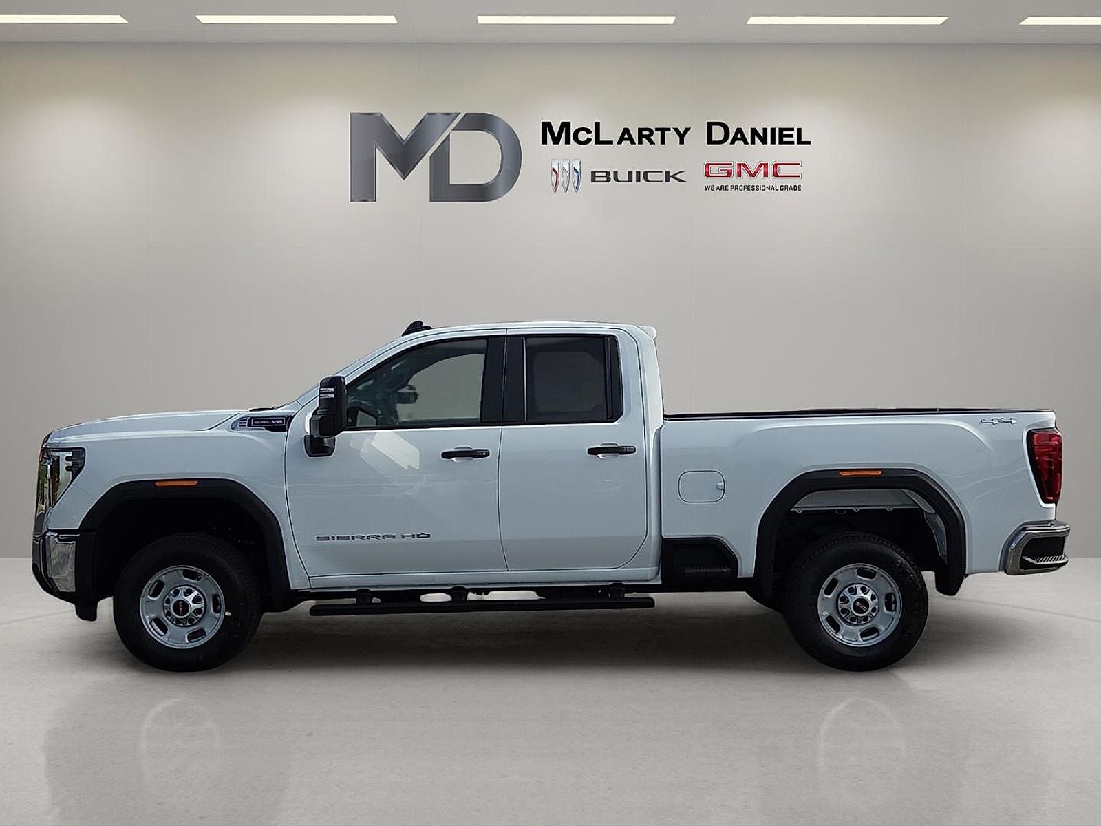 2026 GMC Sierra 2500HD Pro - Photo 3