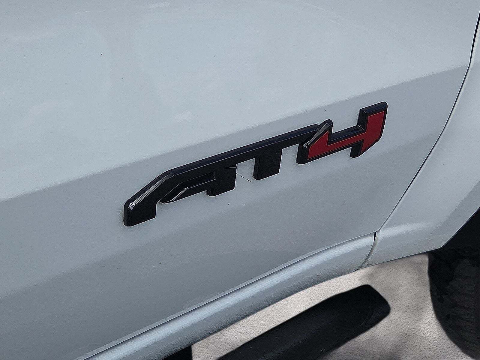 2025 GMC Canyon AT4