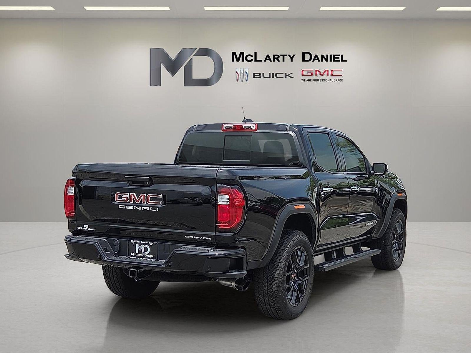 2025 GMC Canyon Denali