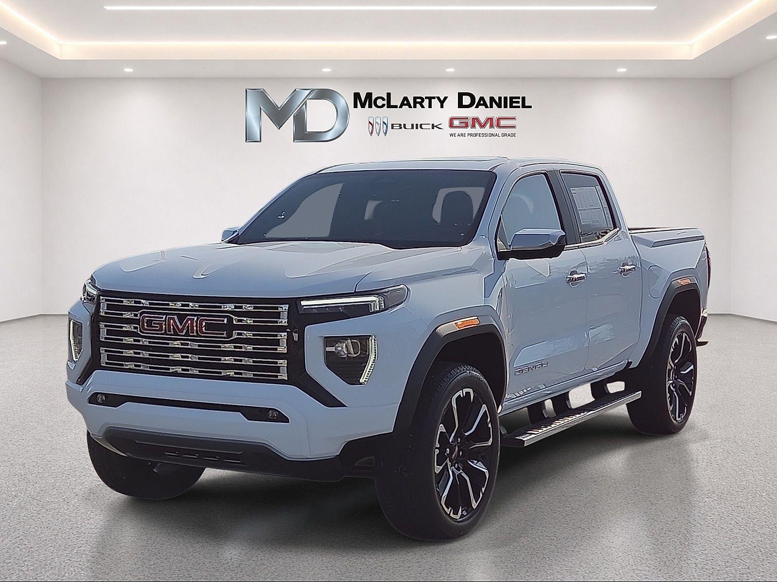 2026 GMC Canyon Denali - Photo 2