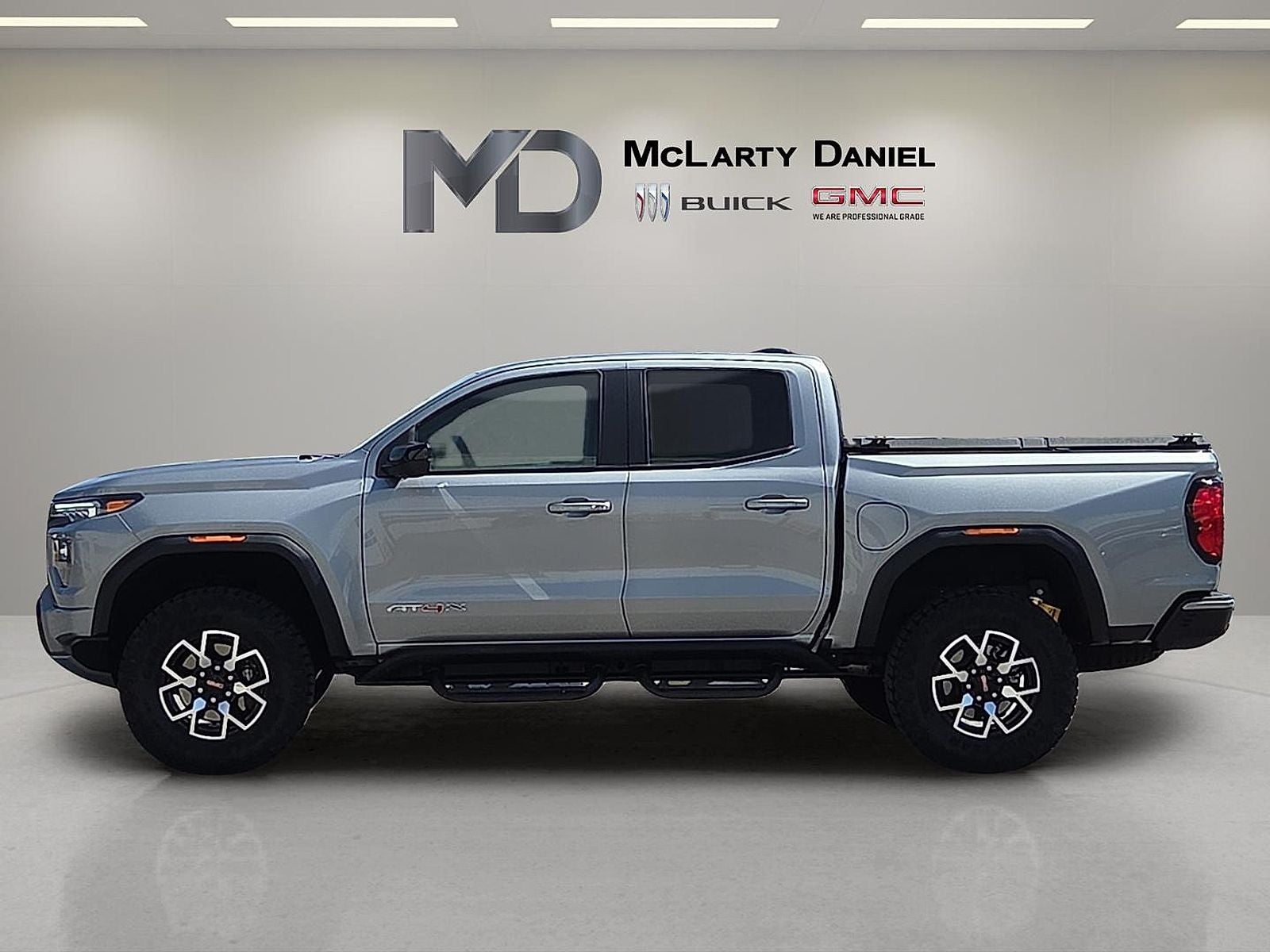 2024 GMC Canyon AT4X