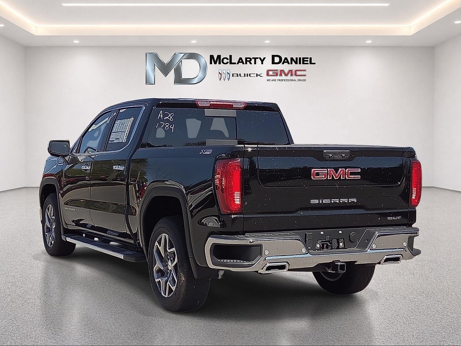 2026 GMC Sierra 1500 SLT - Photo 4