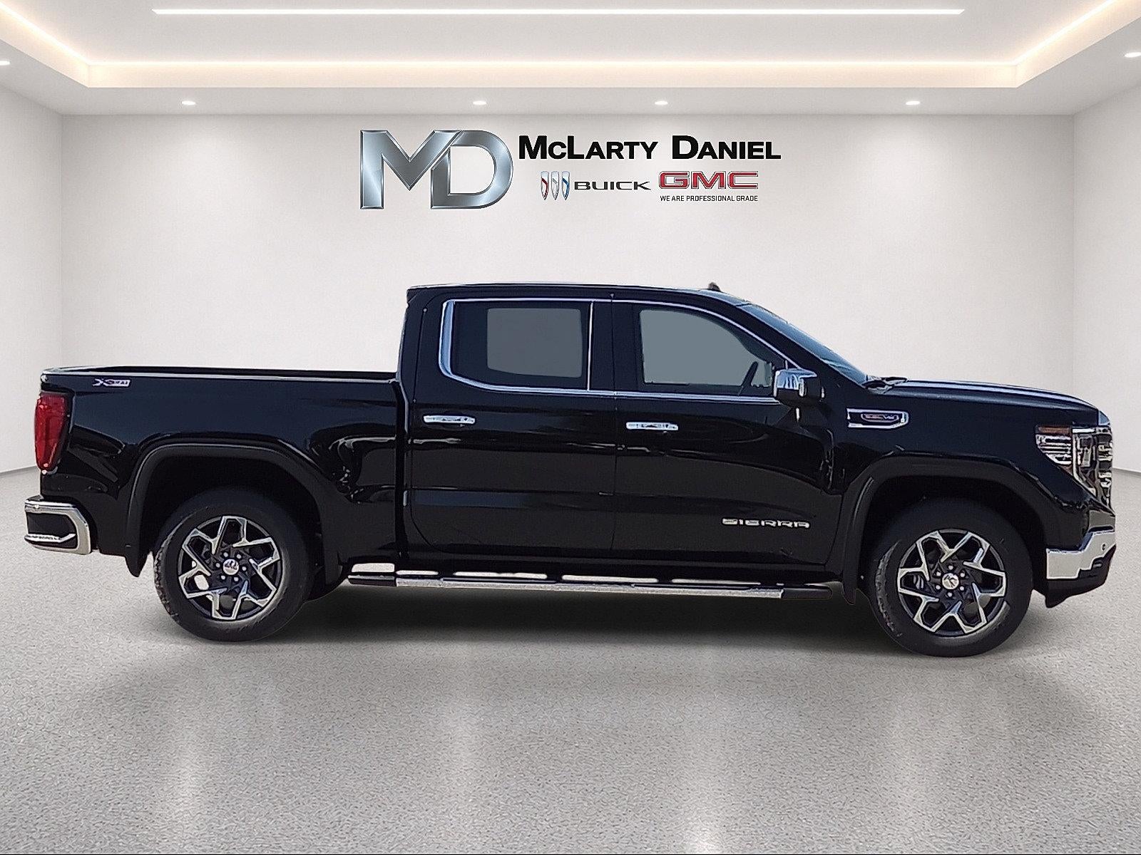 2026 GMC Sierra 1500 SLT - Photo 6