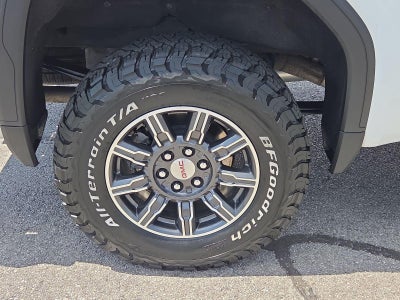 2025 GMC Sierra 1500 AT4
