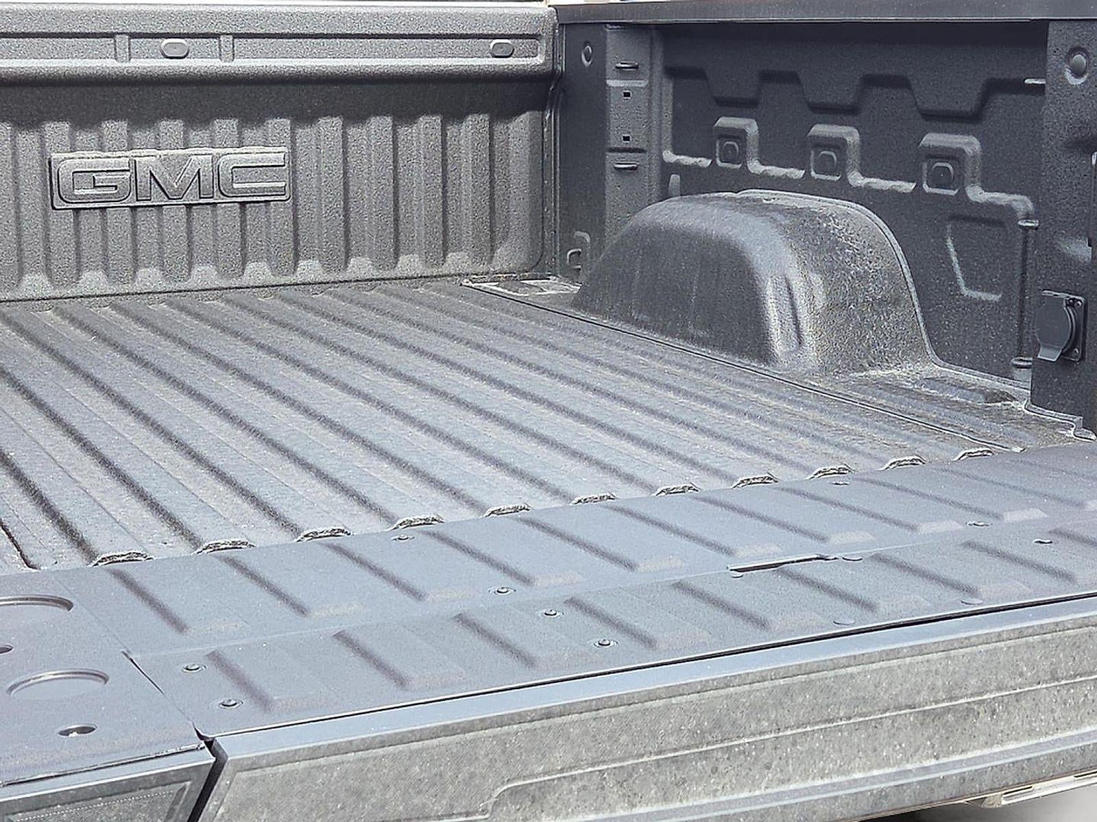 2026 GMC Sierra 1500 AT4 - Photo 9