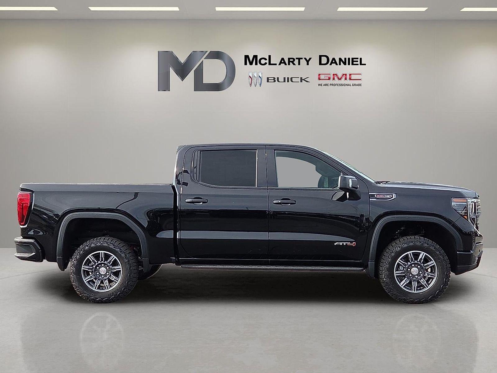 2026 GMC Sierra 1500 AT4 - Photo 6