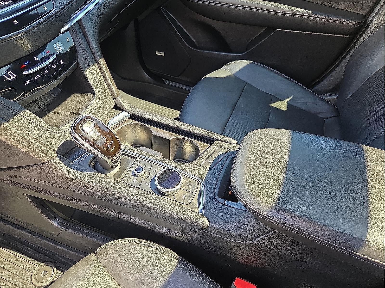 2021 Cadillac XT5 AWD Sport