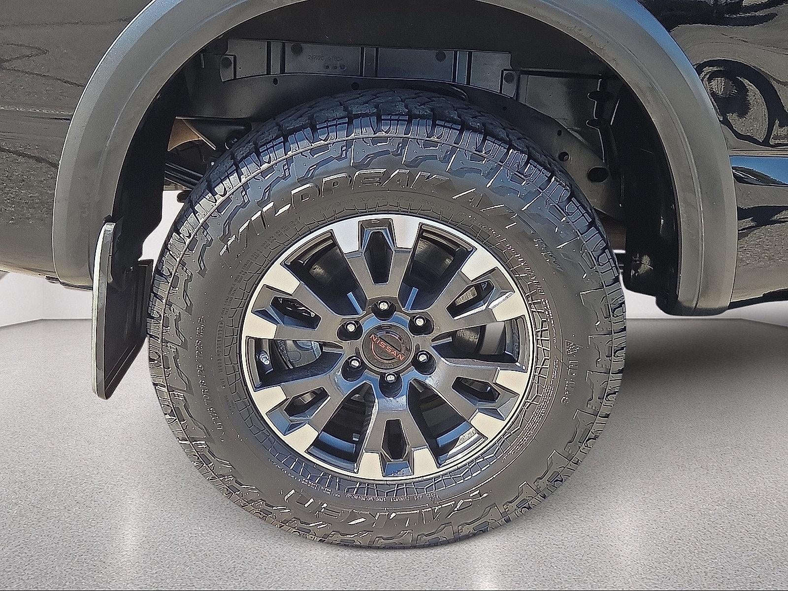 2023 Nissan TITAN Crew Cab PRO-4X 4x4