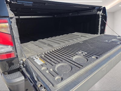 2023 Nissan TITAN Crew Cab PRO-4X 4x4
