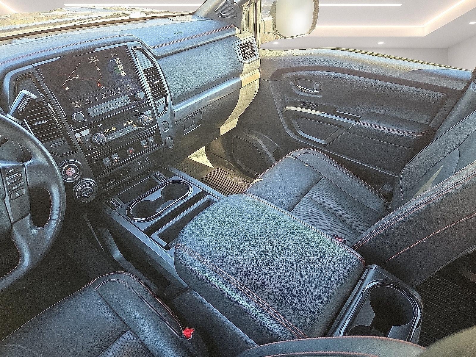 2023 Nissan TITAN Crew Cab PRO-4X 4x4