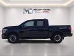 2023 Nissan TITAN Crew Cab PRO-4X 4x4