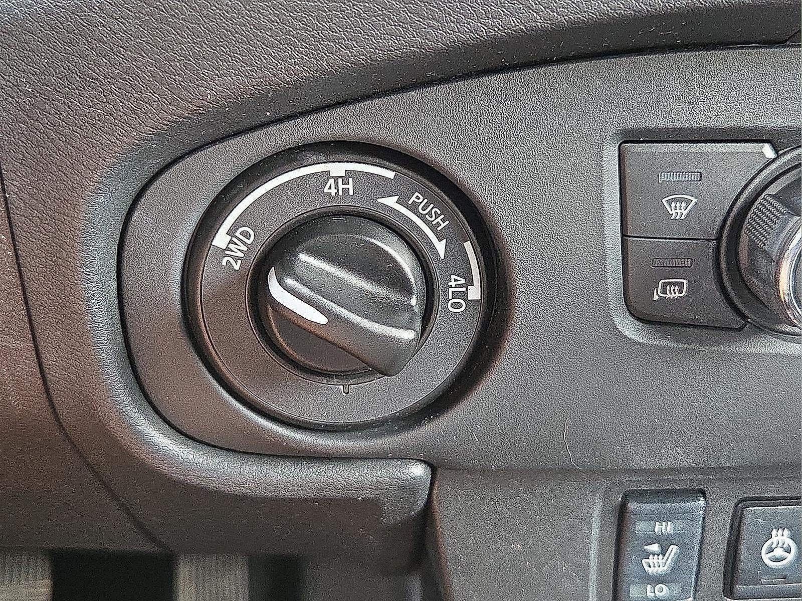 2024 Nissan Frontier Crew Cab PRO-4X 4x4