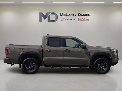2024 Nissan Frontier Crew Cab PRO-4X 4x4