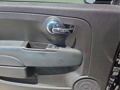 2019 FIAT 500e Base