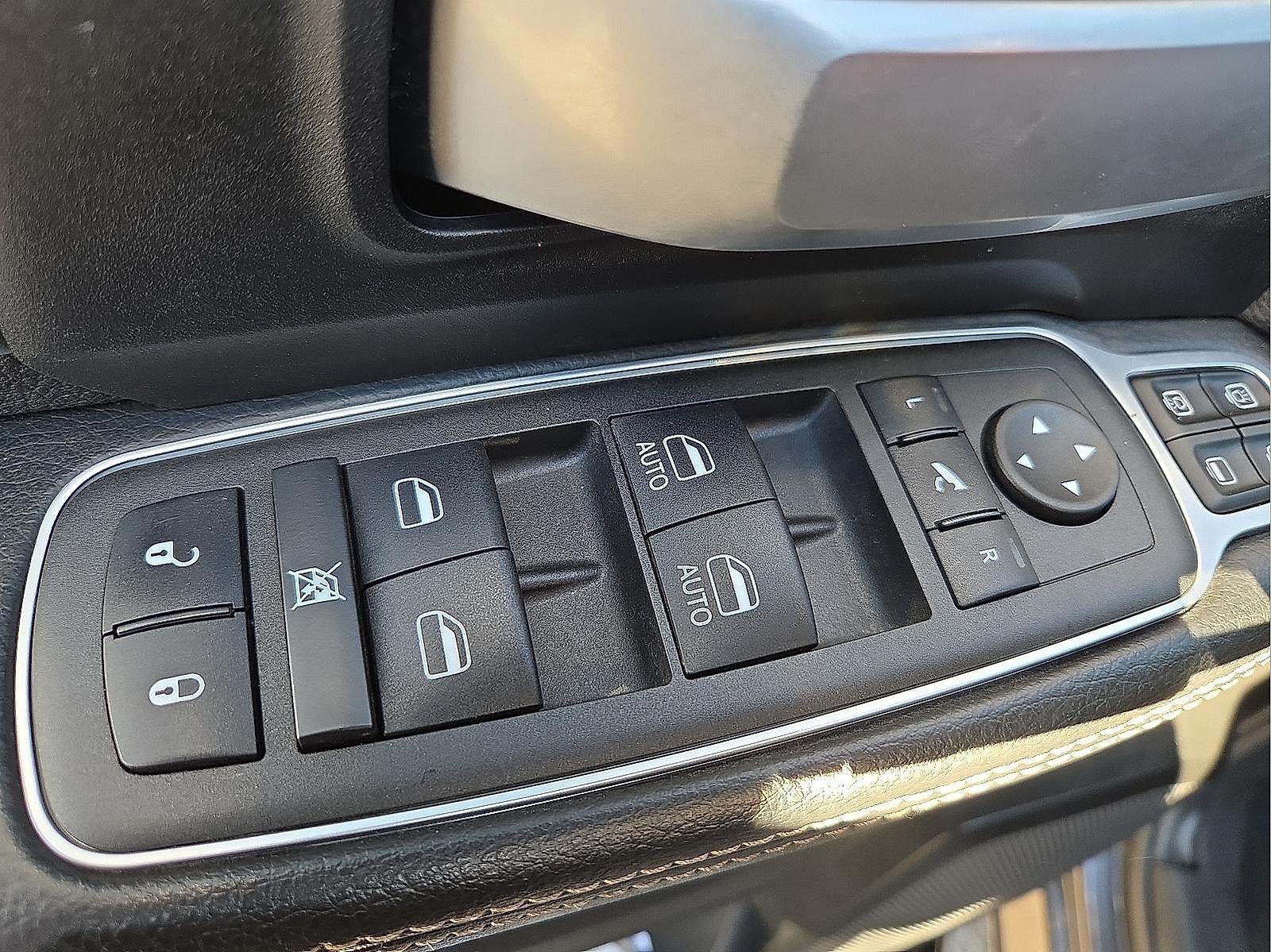 2023 RAM 3500 Big Horn Crew Cab 4x4 8' Box