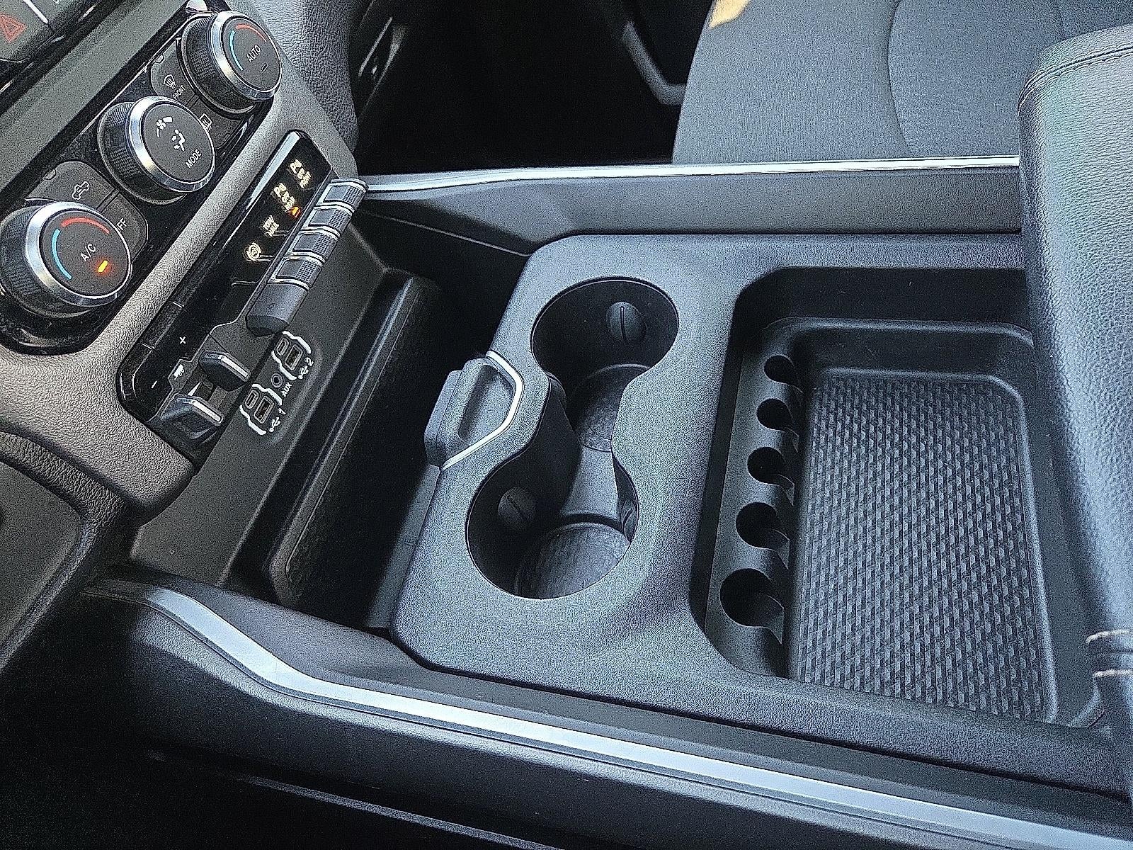 2023 RAM 3500 Big Horn Crew Cab 4x4 8' Box