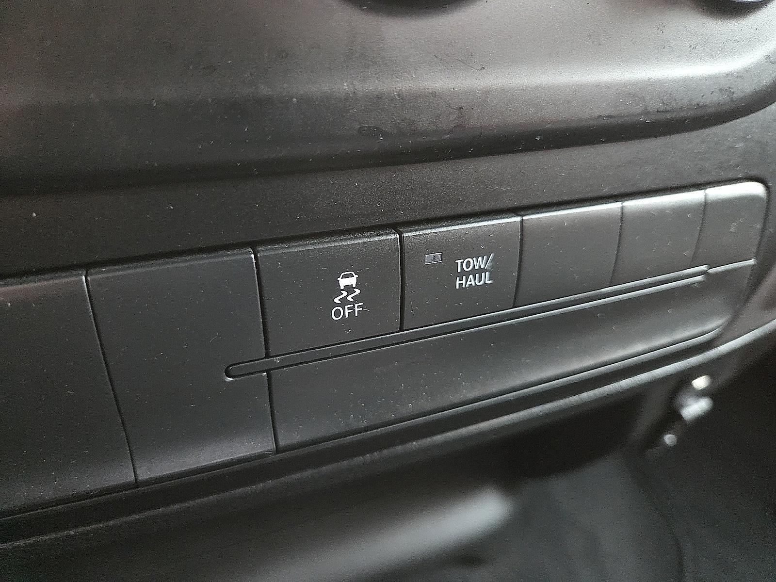 2021 RAM 1500 Classic Tradesman Crew Cab 4x2 5'7" Box